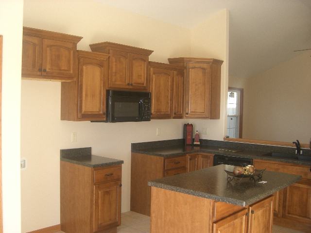 1821 Kingsbury Road Washington, IL 61571 - Photo 2 of 5 Gallery Image 2
