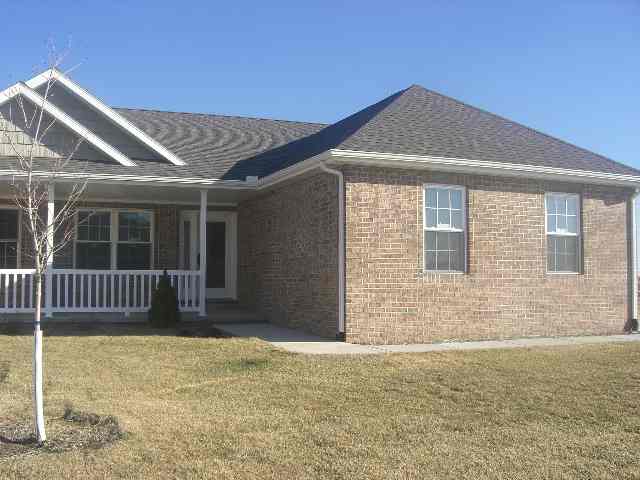 1821 Kingsbury Road Washington, IL 61571 - Photo 5 of 5 Gallery Image 5