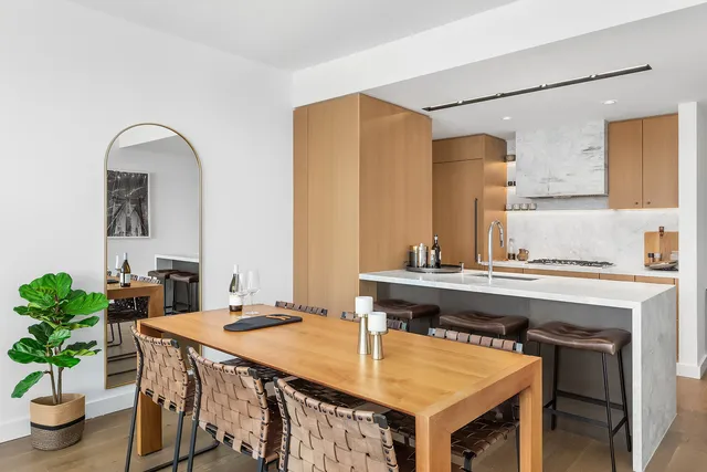 $2,450,000 | 50 Bridge Park Drive, Unit 25E | Brooklyn Heights