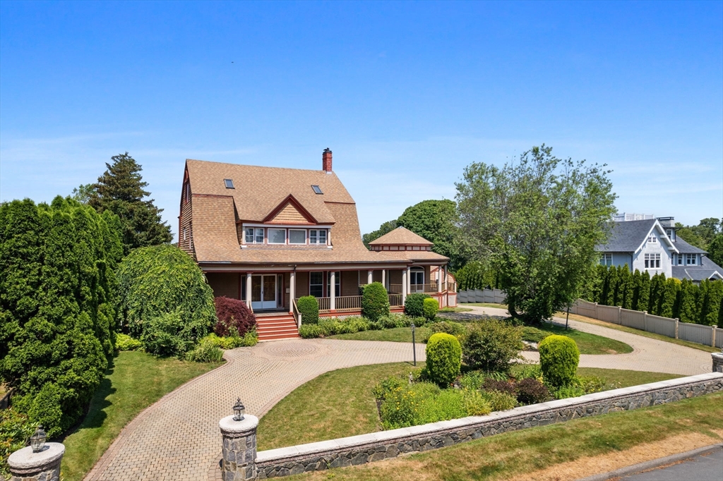 372 Ocean Avenue Marblehead, MA 01945 - Photo 1 of 29