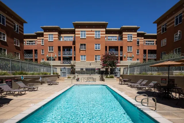 $799,000 | 130 East San Fernando Street, Unit 325, San Jose, CA 95112