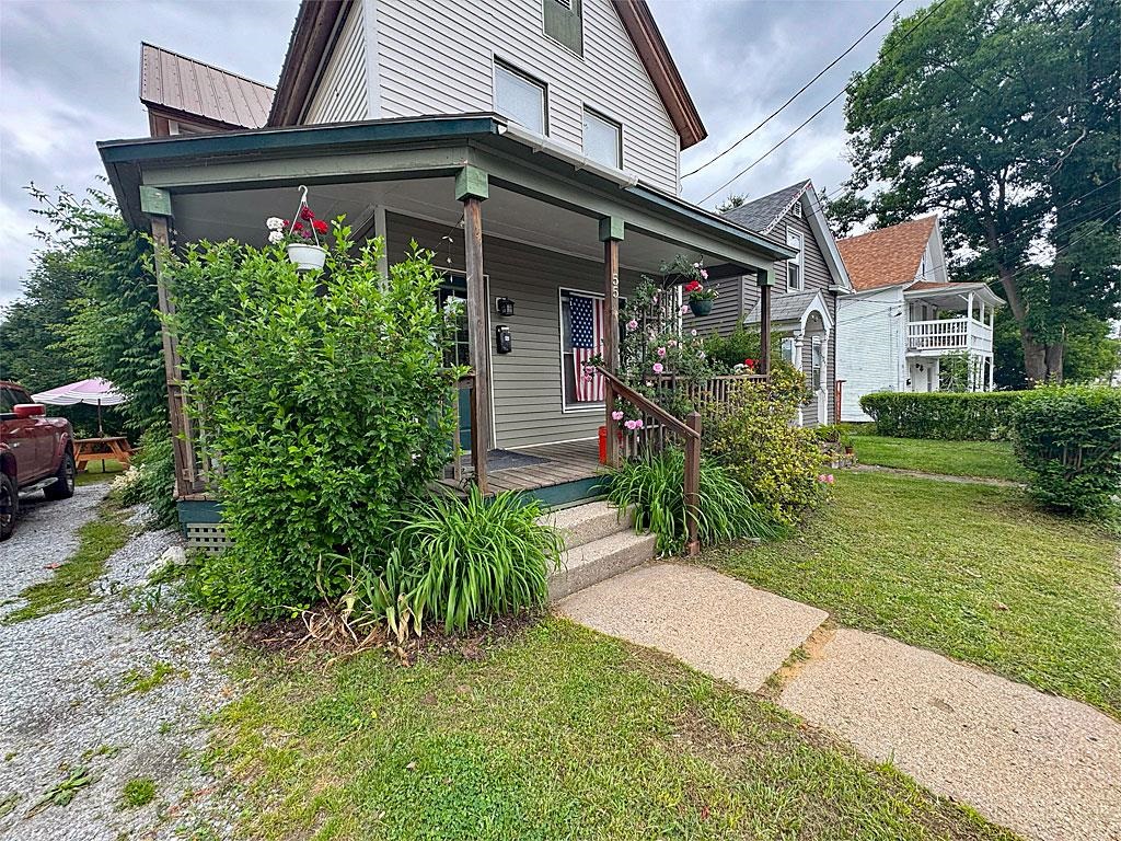 55 Forest Street Rutland, VT 05701 - Photo 3 of 3