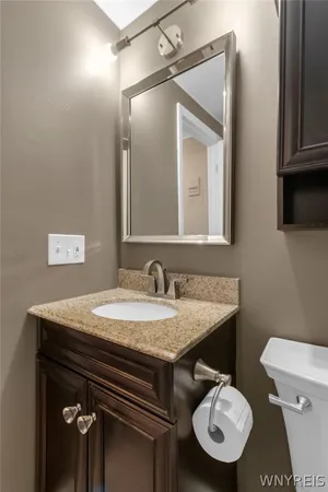 $145,900 | 61 Georgian Lane, Unit 5, Amherst, NY 14221