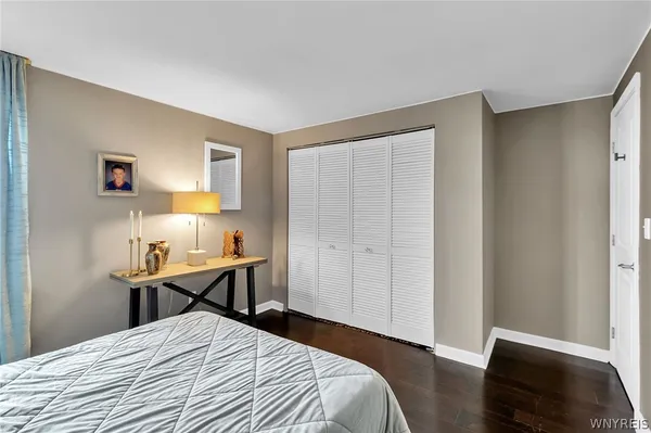 $145,900 | 61 Georgian Lane, Unit 5, Amherst, NY 14221