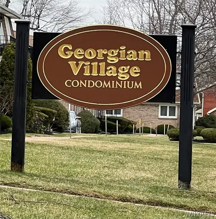 $145,900 | 61 Georgian Lane, Unit 5, Amherst, NY 14221