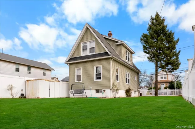 $749,999 | 38 Lehrer Avenue, Elmont, NY 11003