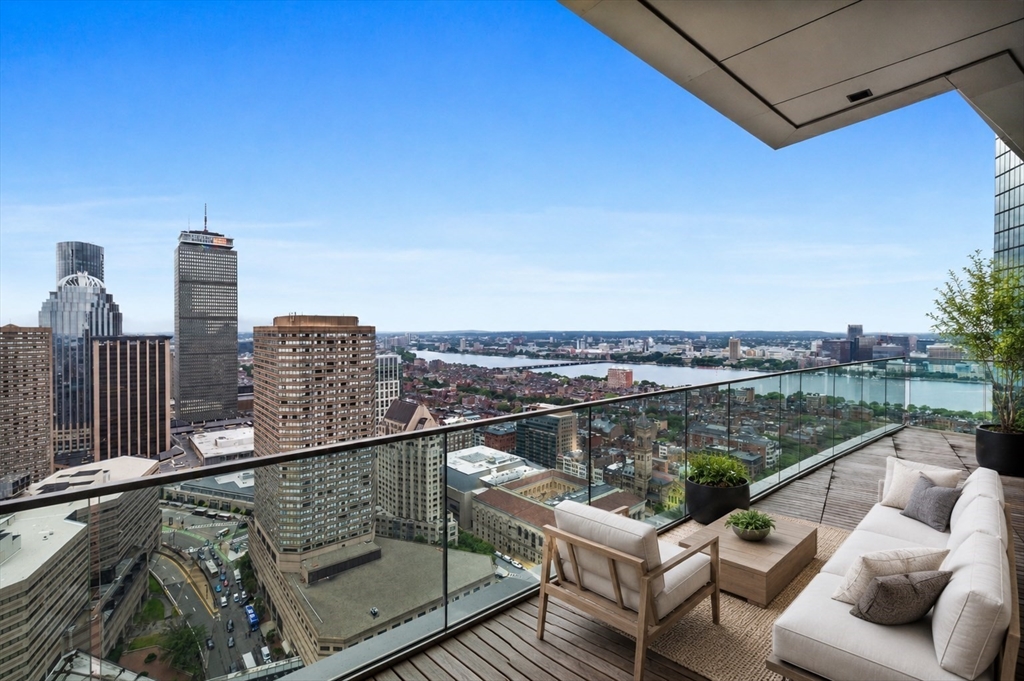 40 Trinity Place, Unit PH35B Boston, MA 02116 - Photo 9 of 40
