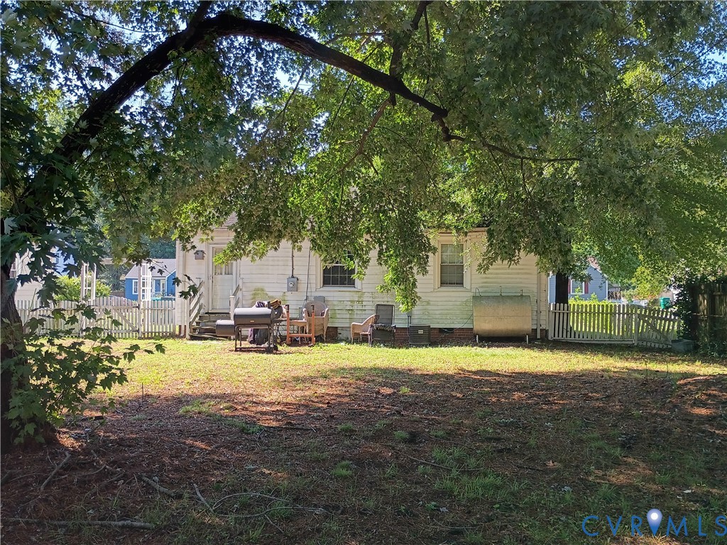 3012 Maplewood Road Richmond, VA 23228 - Photo 2 of 6