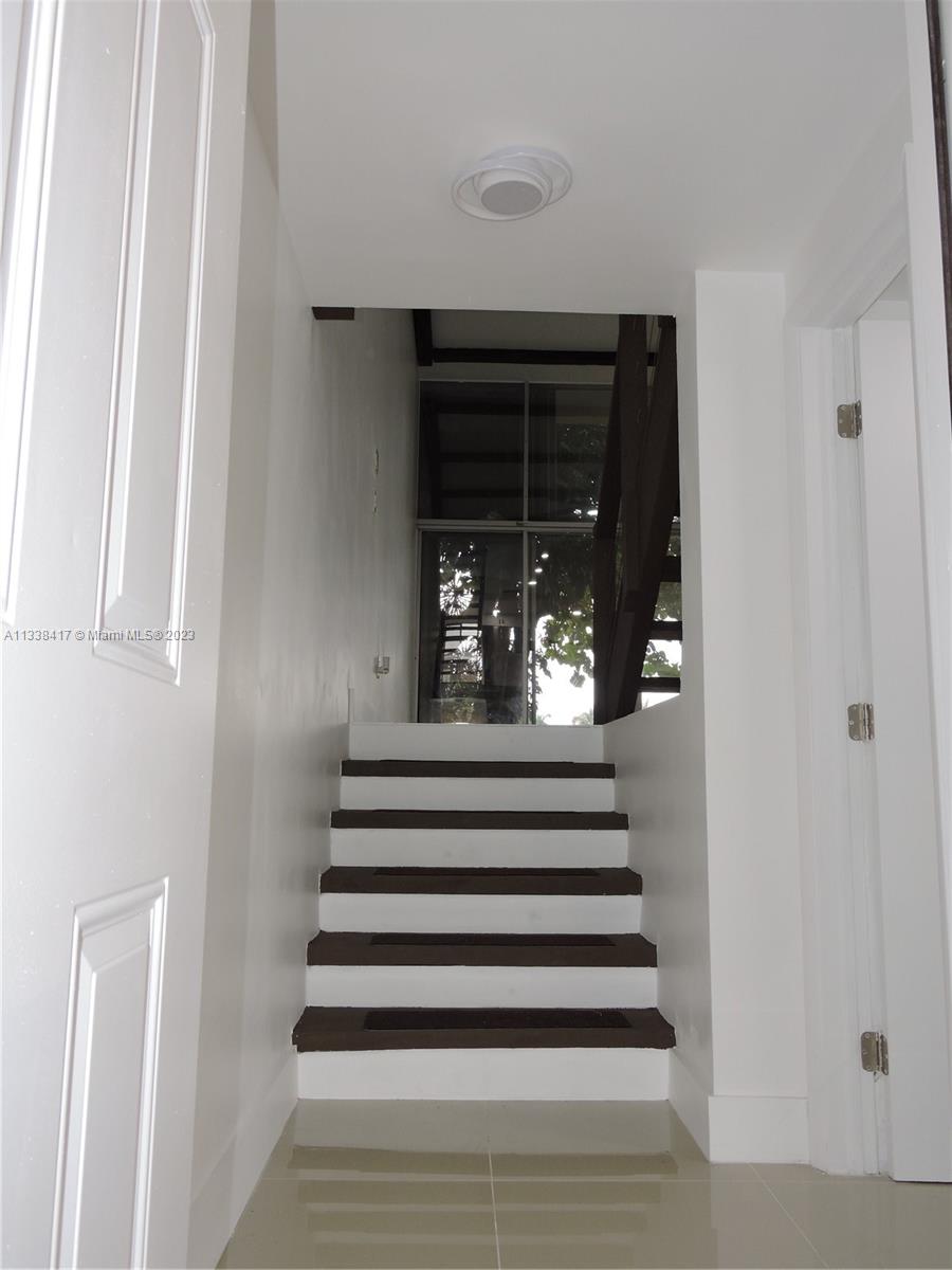 6762 Brookline Drive Hialeah, FL 33015 - Photo 10 of 25 a view of entryway