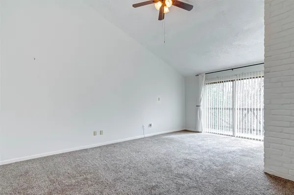 $3,400 | 395 Rancho Bauer Drive, Houston, TX 77079