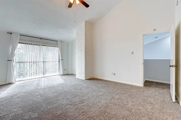 $3,400 | 395 Rancho Bauer Drive, Houston, TX 77079