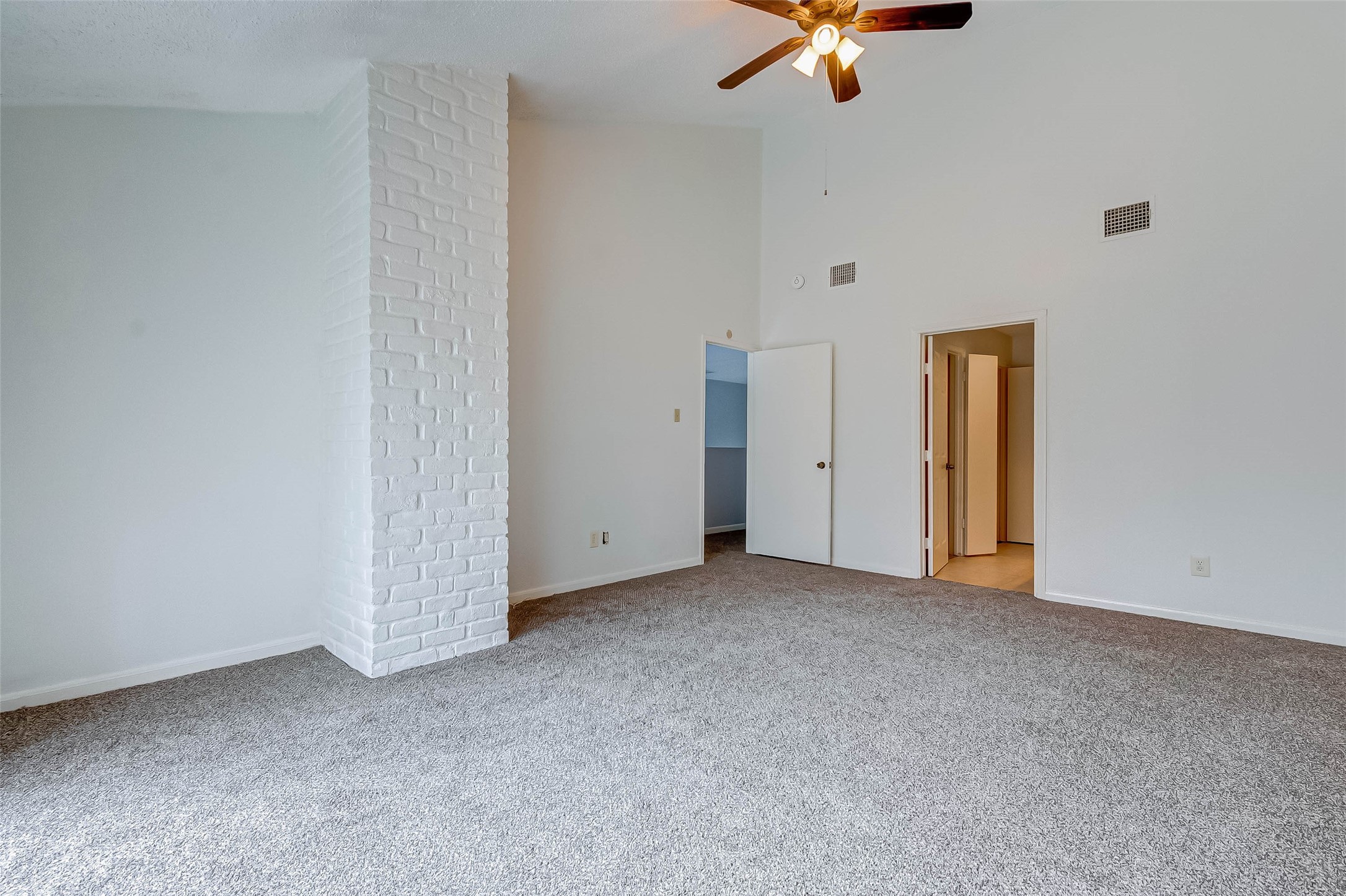395 Rancho Bauer Drive Houston, TX 77079 - Photo 40 of 50 a view of an empty room