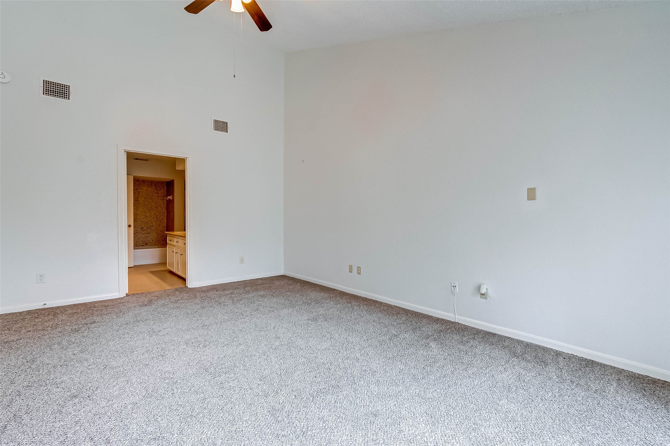 395 Rancho Bauer Drive Houston, TX 77079 - Photo 41 of 50 a view of an empty room