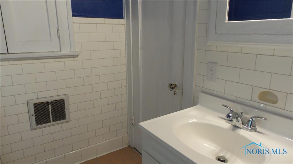 3310 Kirkwall Road Toledo, OH 43606 - Photo 21 of 27 Gallery Image 21
