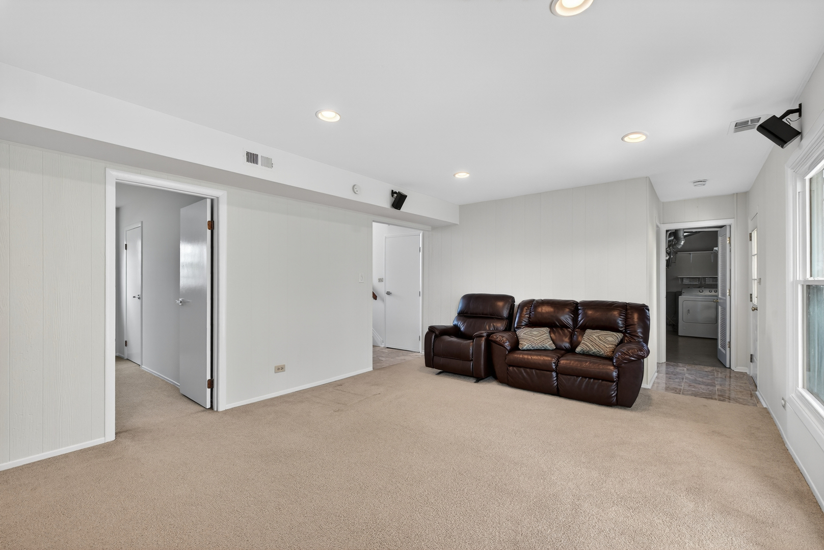 1293 West Oakmont Road Hoffman Estates, IL 60169 - Photo 24 of 37