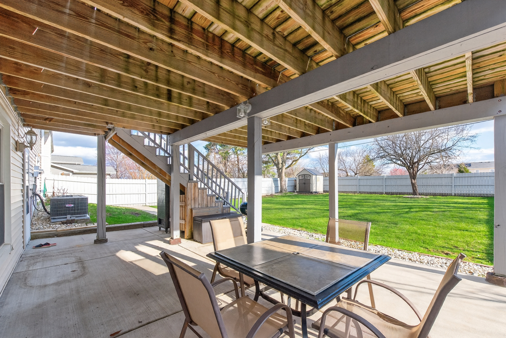 1293 West Oakmont Road Hoffman Estates, IL 60169 - Photo 30 of 37