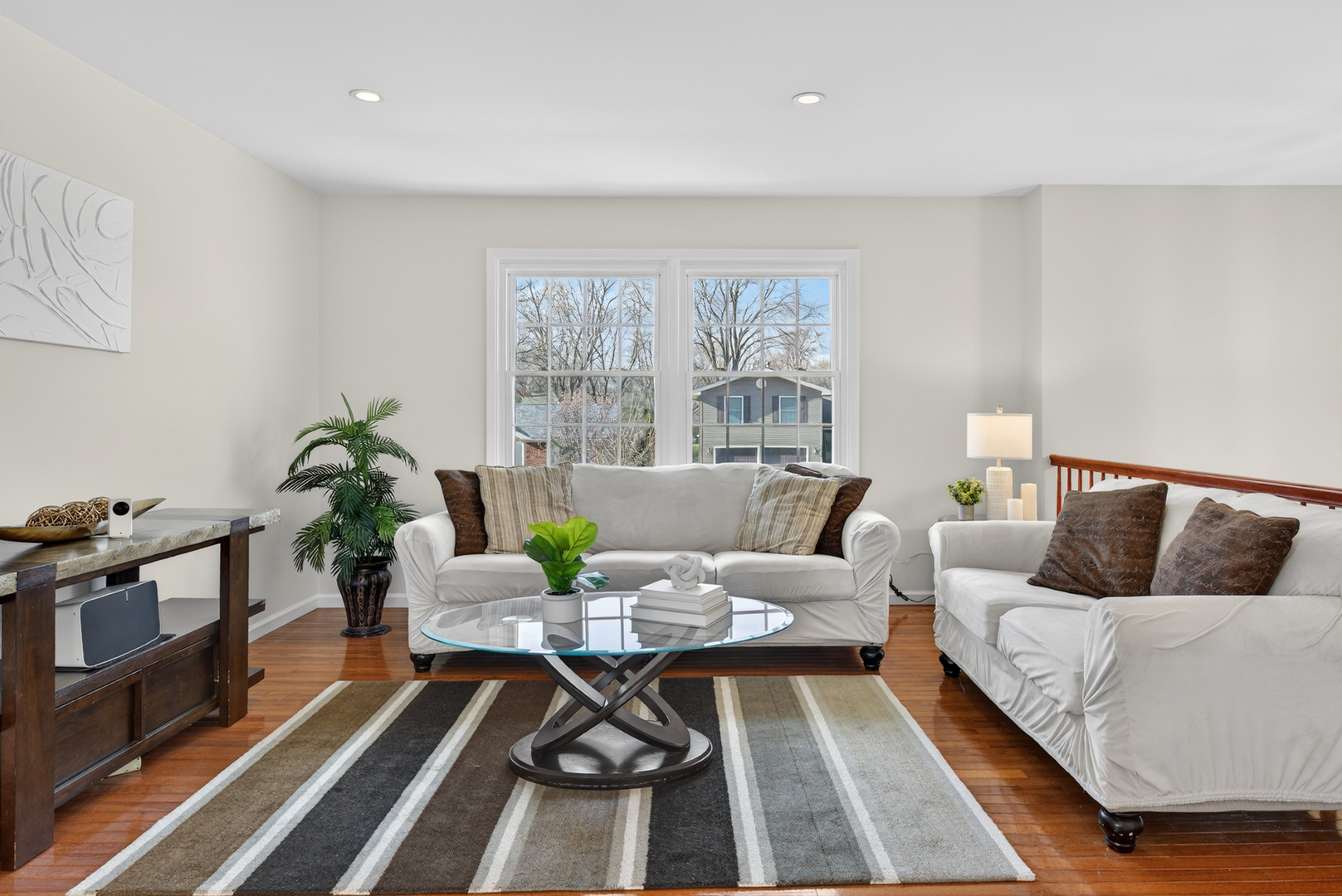 1293 West Oakmont Road Hoffman Estates, IL 60169 - Photo 6 of 37