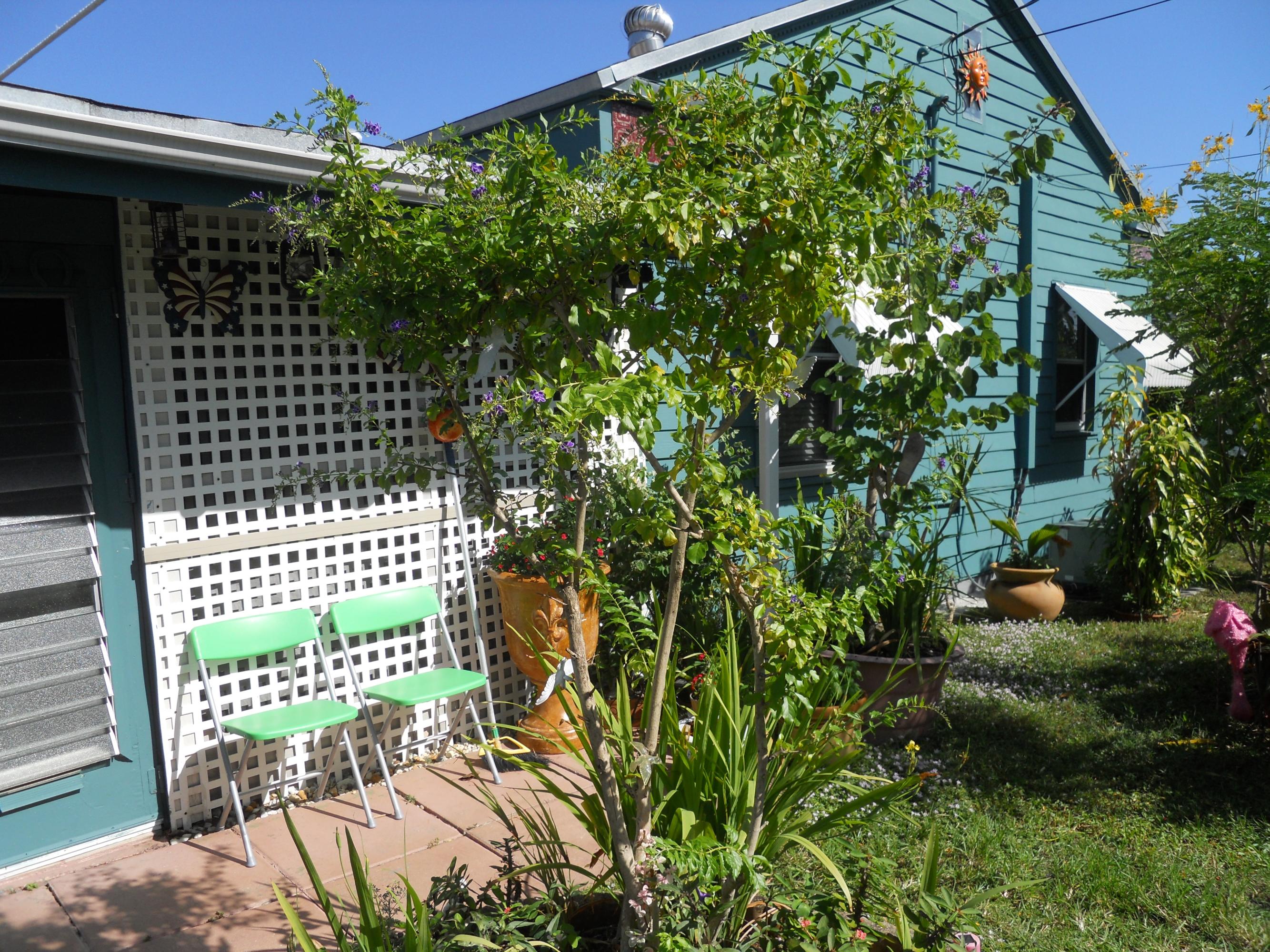 744 Hampton Road West Palm Beach, FL 33405 - Photo 16 of 29 Hampton 644