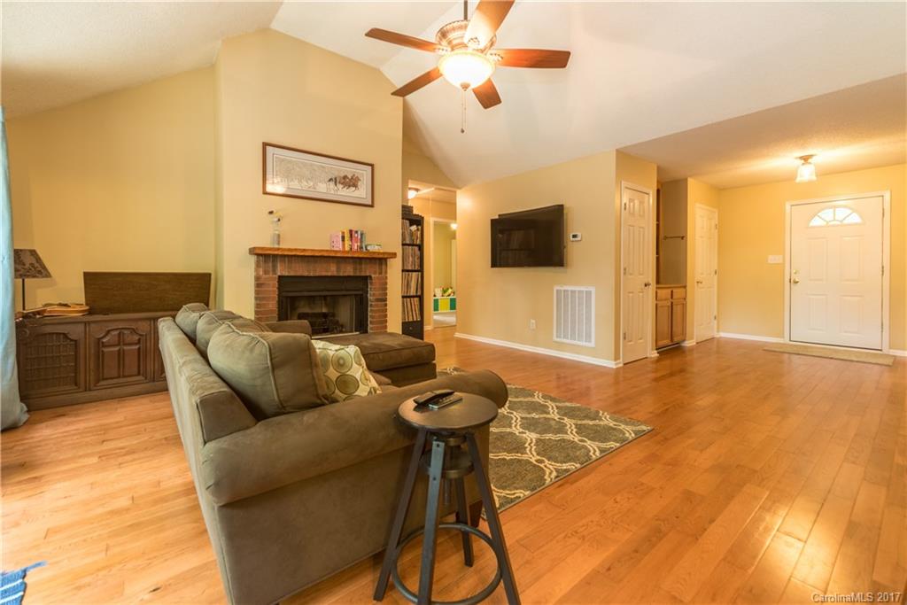1529 Nichole Lane, Unit 52 Fort Mill, SC 29708 - Photo 6 of 18 Gallery Image 6