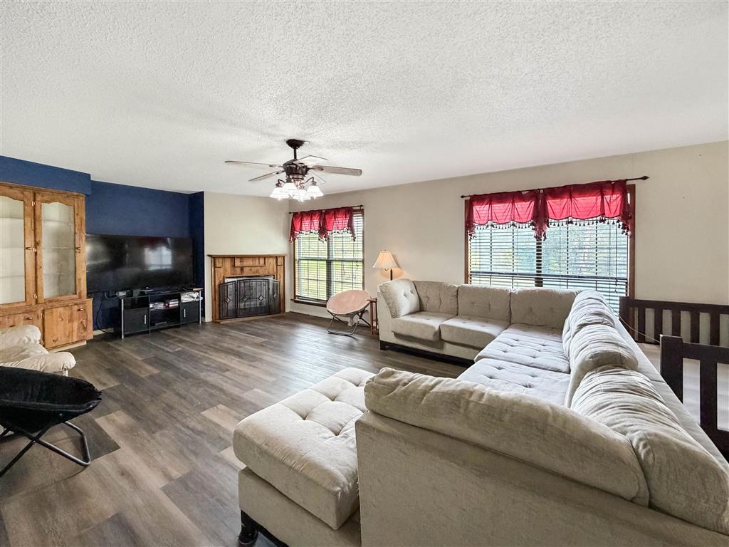 31 Mill Street Florien, LA 71429 - Photo 8 of 25