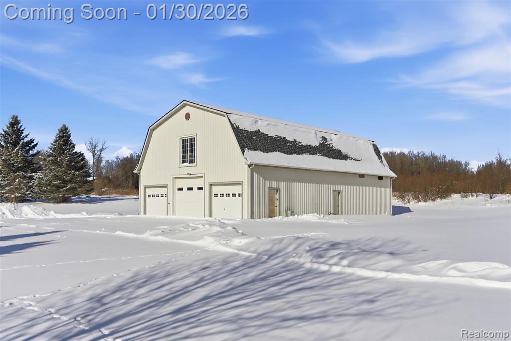 1684 West Leonard Road Leonard, MI 48367 - Photo 3 of 53 Gallery Image 3