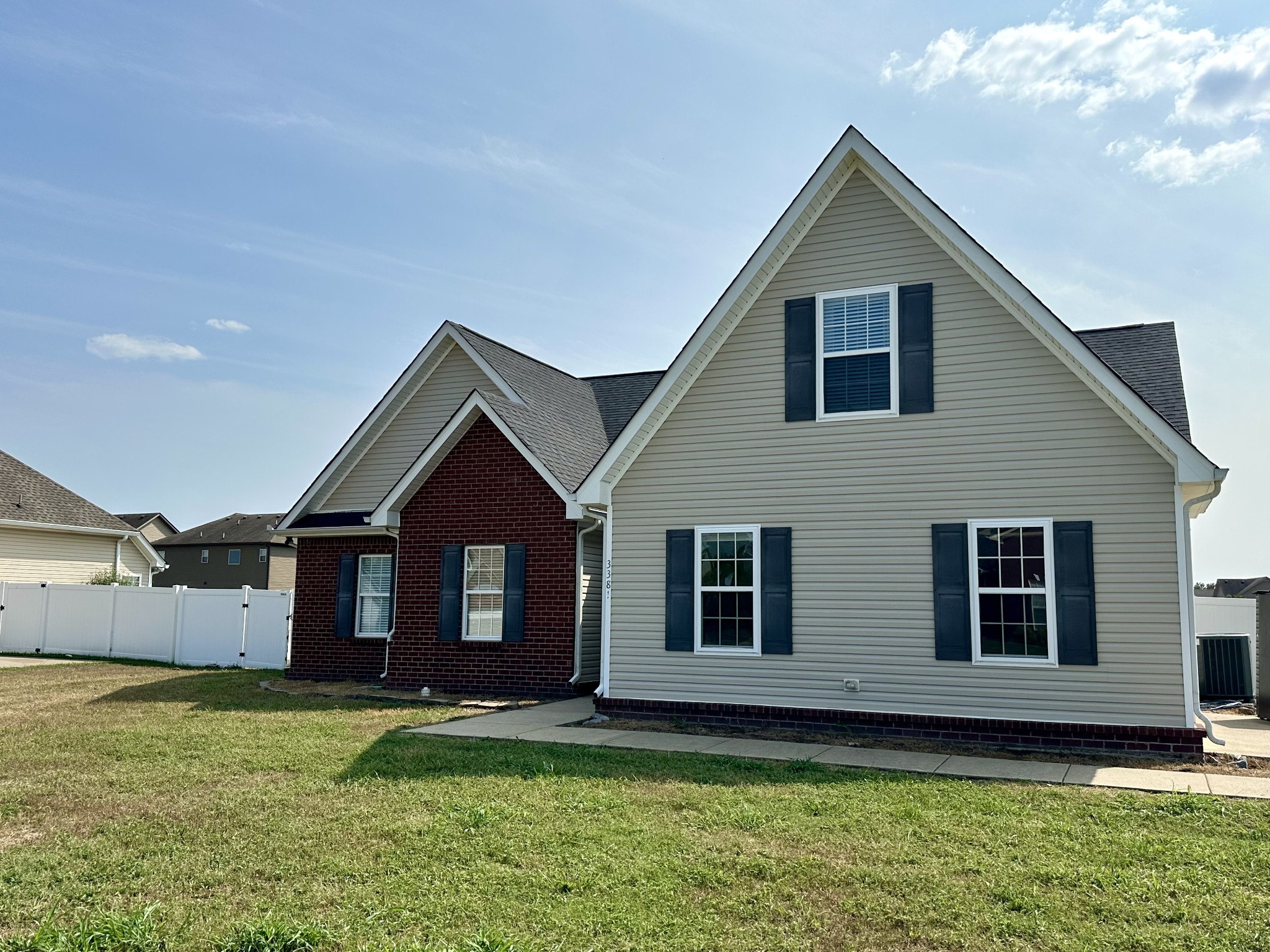 3381 Cornerstone Drive Murfreesboro, TN 37128 - Photo 3 of 17