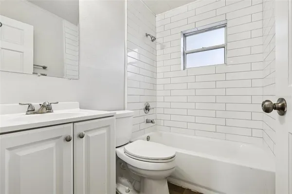 $342,500 | 2620 Hawthorne Street, Orlando, FL 32806