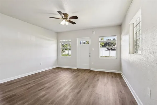 $342,500 | 2620 Hawthorne Street, Orlando, FL 32806