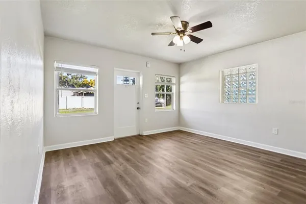 $342,500 | 2620 Hawthorne Street, Orlando, FL 32806