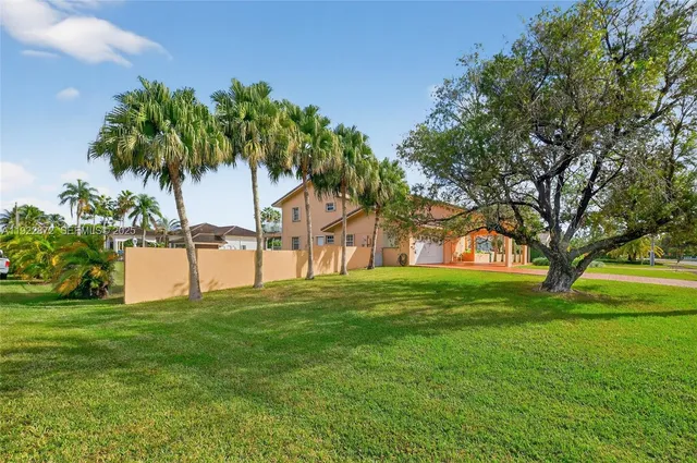 $1,499,900 | 6611 Southwest 99th Avenue, Miami, FL 33173