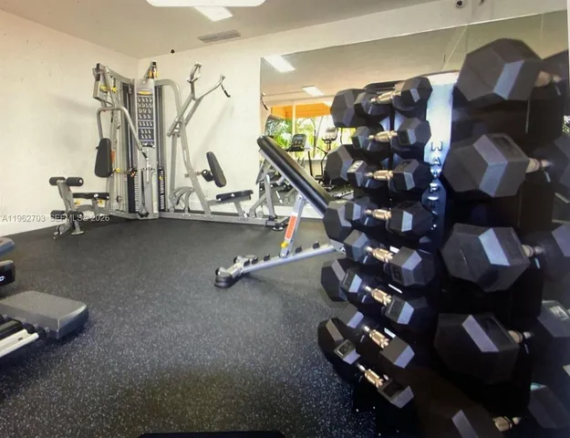 $2,000 | 801 Northwest 47th Avenue, Unit 609W, Miami, FL 33126