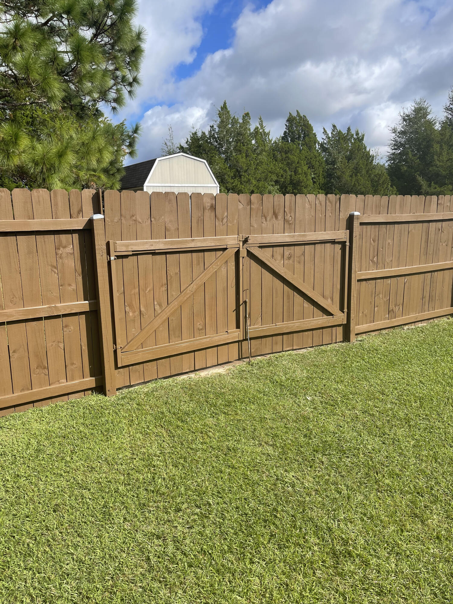 9606 South Trace Road Milton, FL 32583 - Photo 39 of 48 a view of backyard with green space