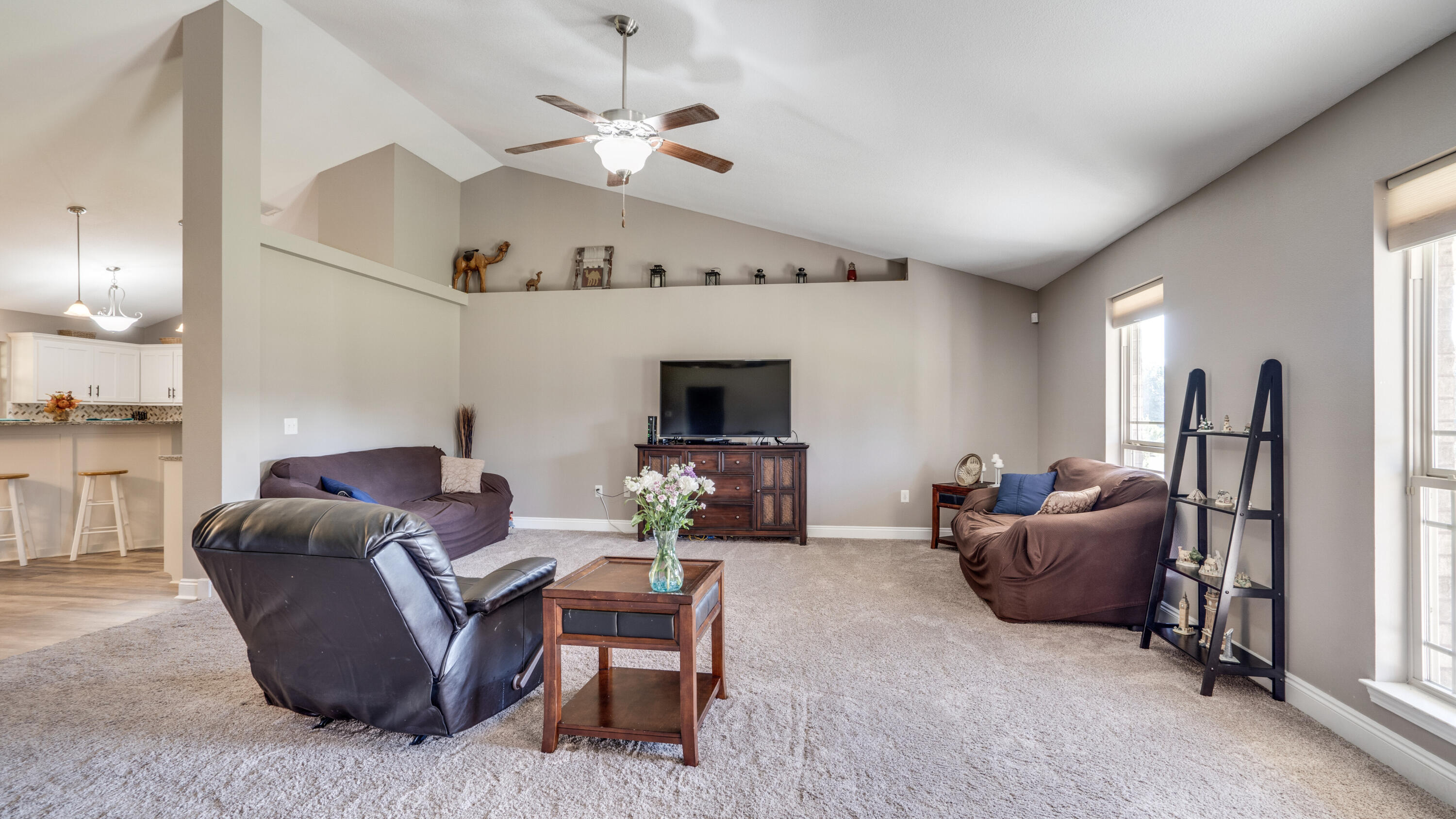 9606 South Trace Road Milton, FL 32583 - Photo 9 of 48 a living room with furniture