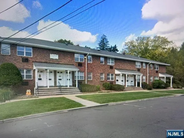 $1,850 | 9 A South Maple Avenue, Park Ridge, NJ 07656