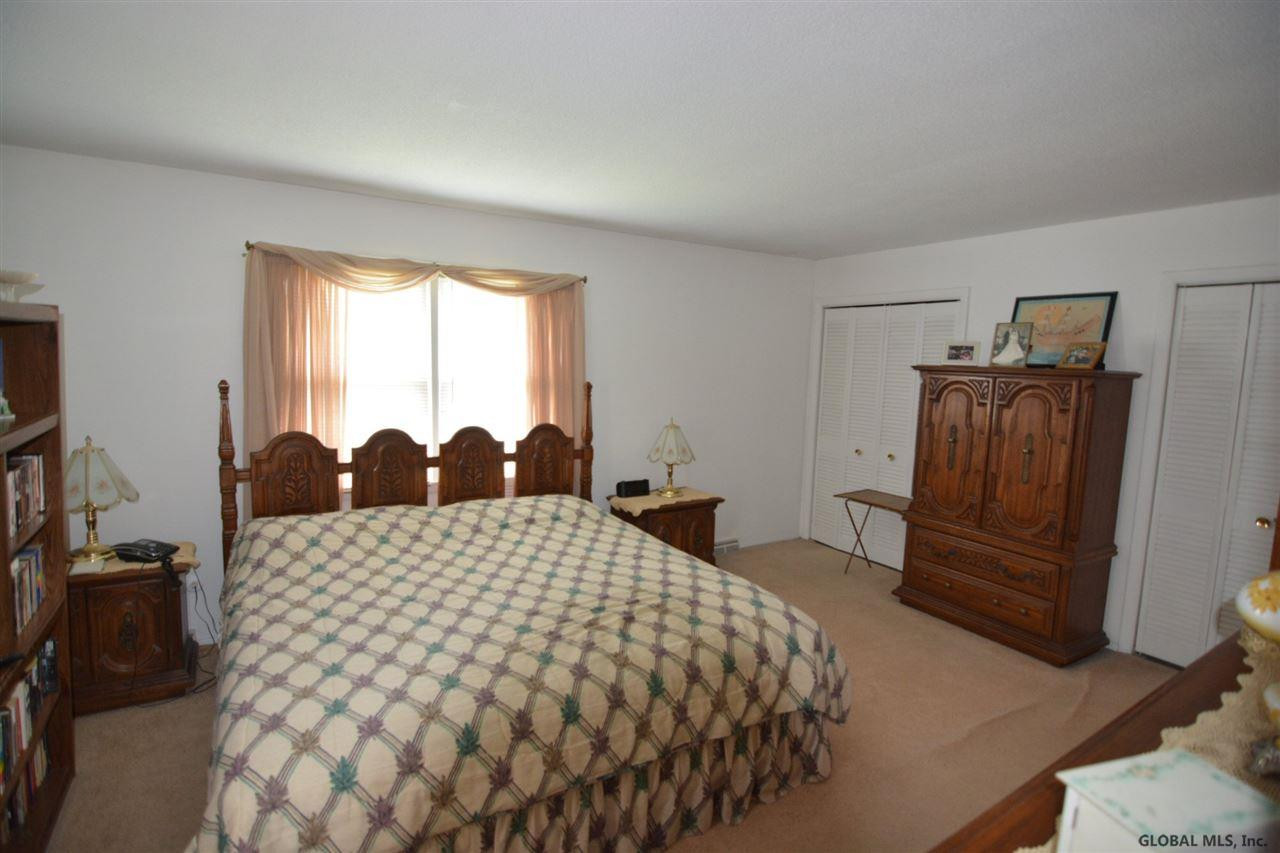 11 Dyke Road Colonie, NY 12110 - Photo 8 of 13 Photo 8