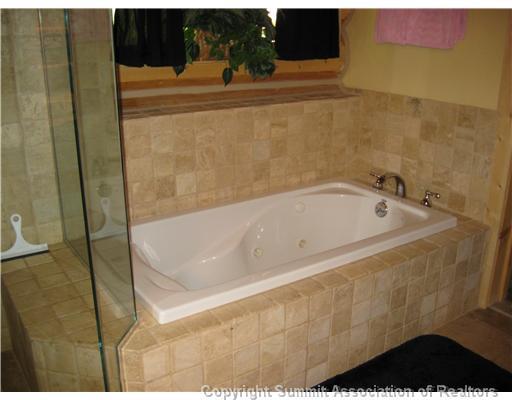 1487 Blue Ridge Road Silverthorne, CO 80498 - Photo 10 of 12 Gallery Image 10