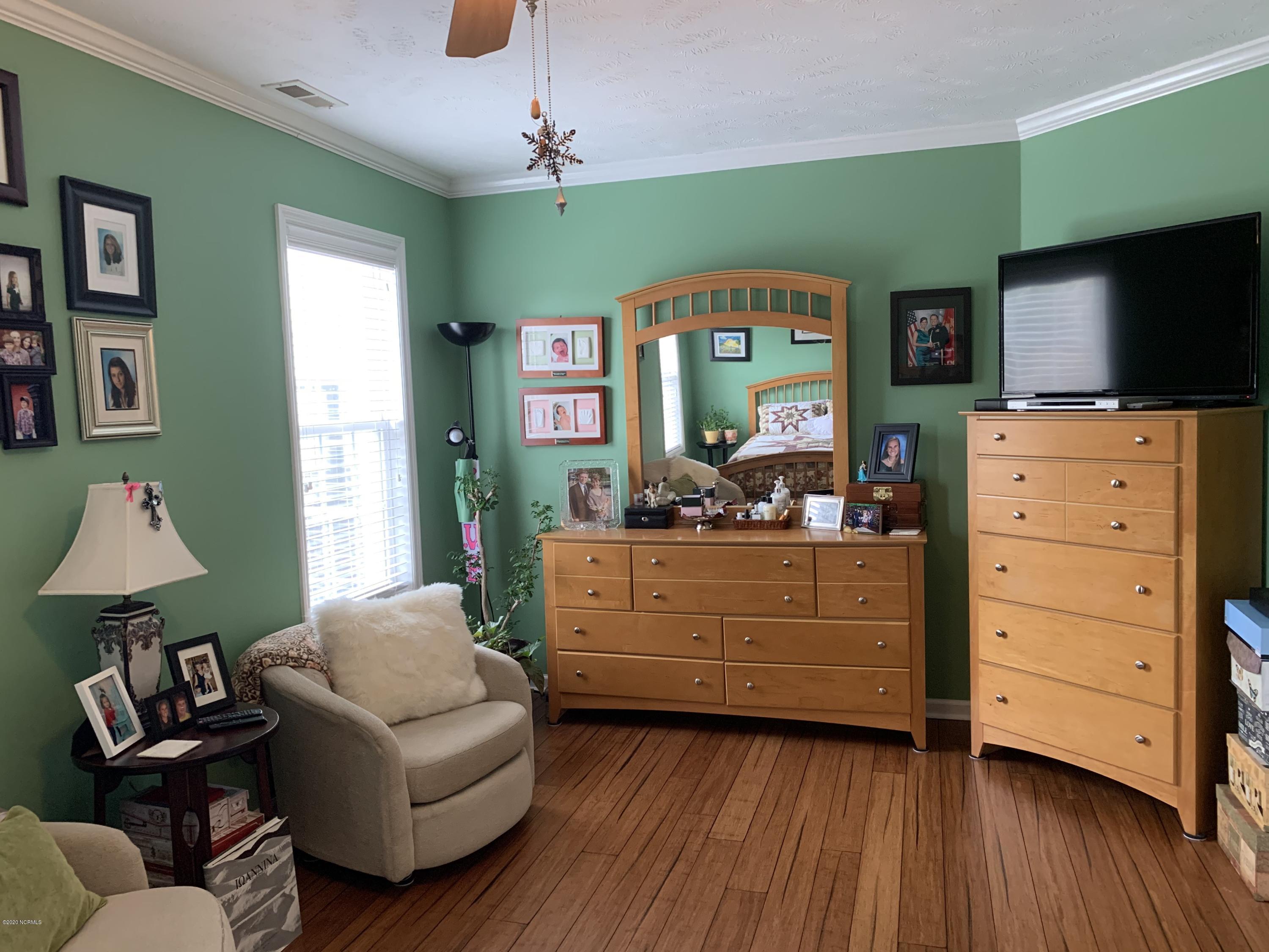 208 Middle Ridge Drive Hubert, NC 28539 - Photo 29 of 35 bedroom2/bonus