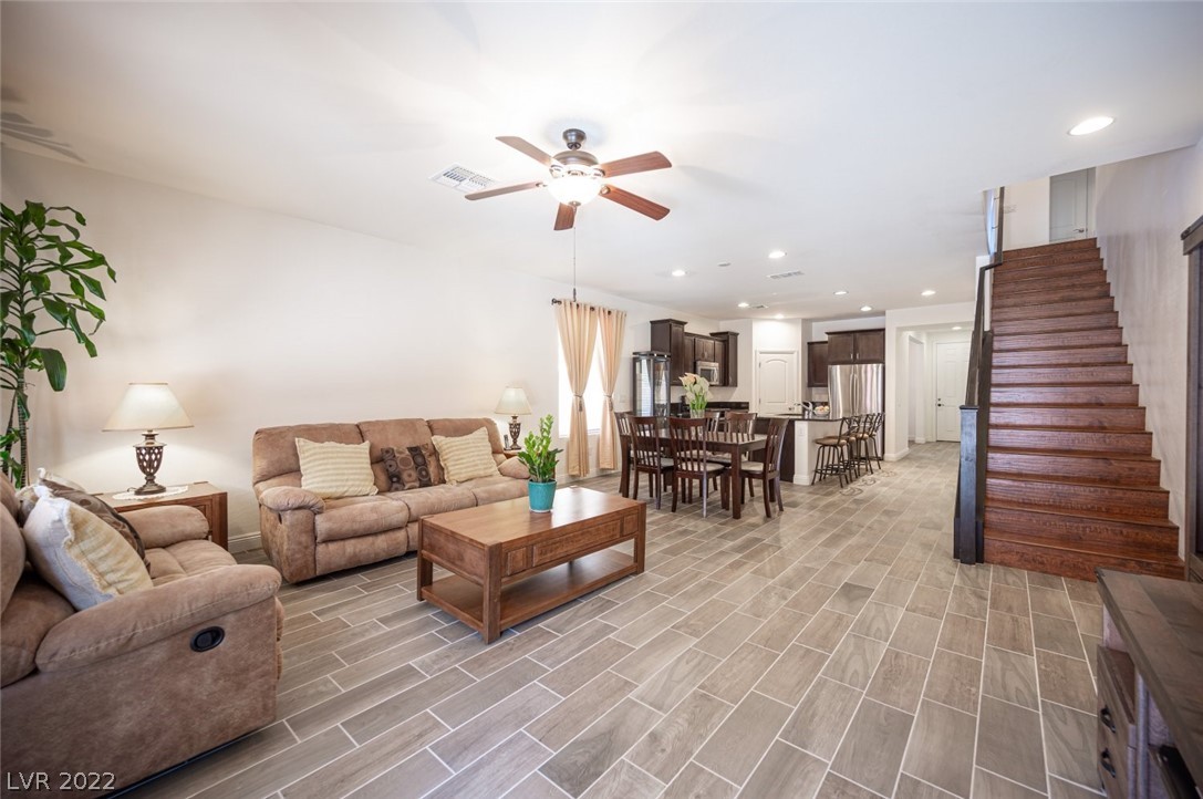 11007 Hunting Hawk Road Las Vegas, NV 89179 - Photo 18 of 50