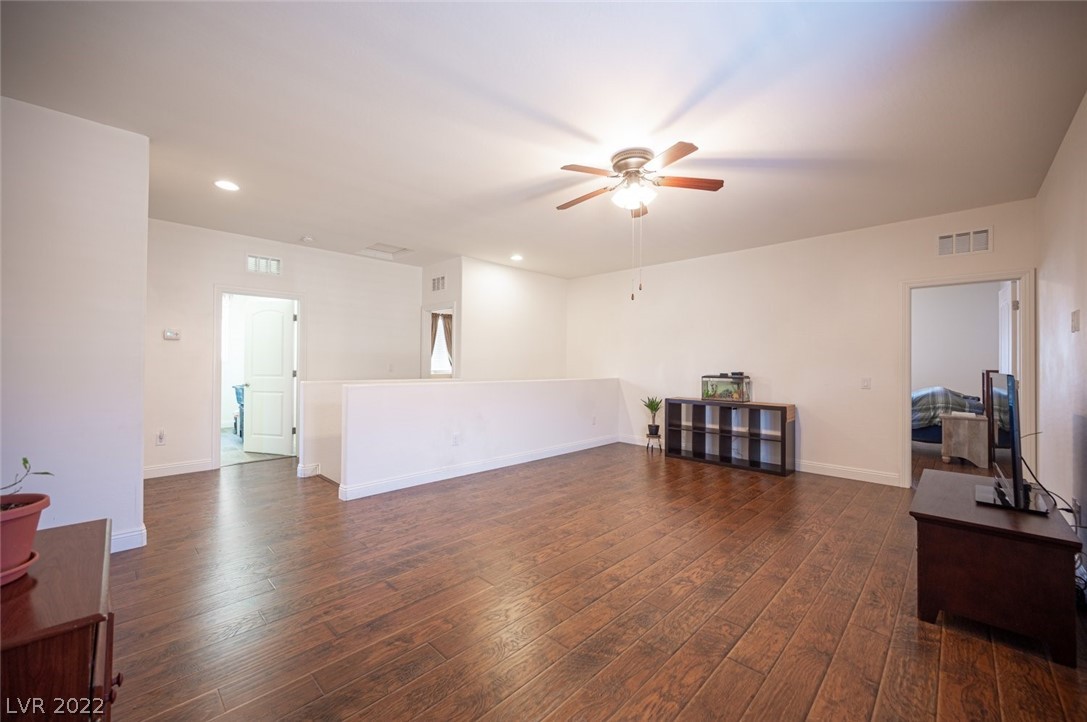 11007 Hunting Hawk Road Las Vegas, NV 89179 - Photo 28 of 50