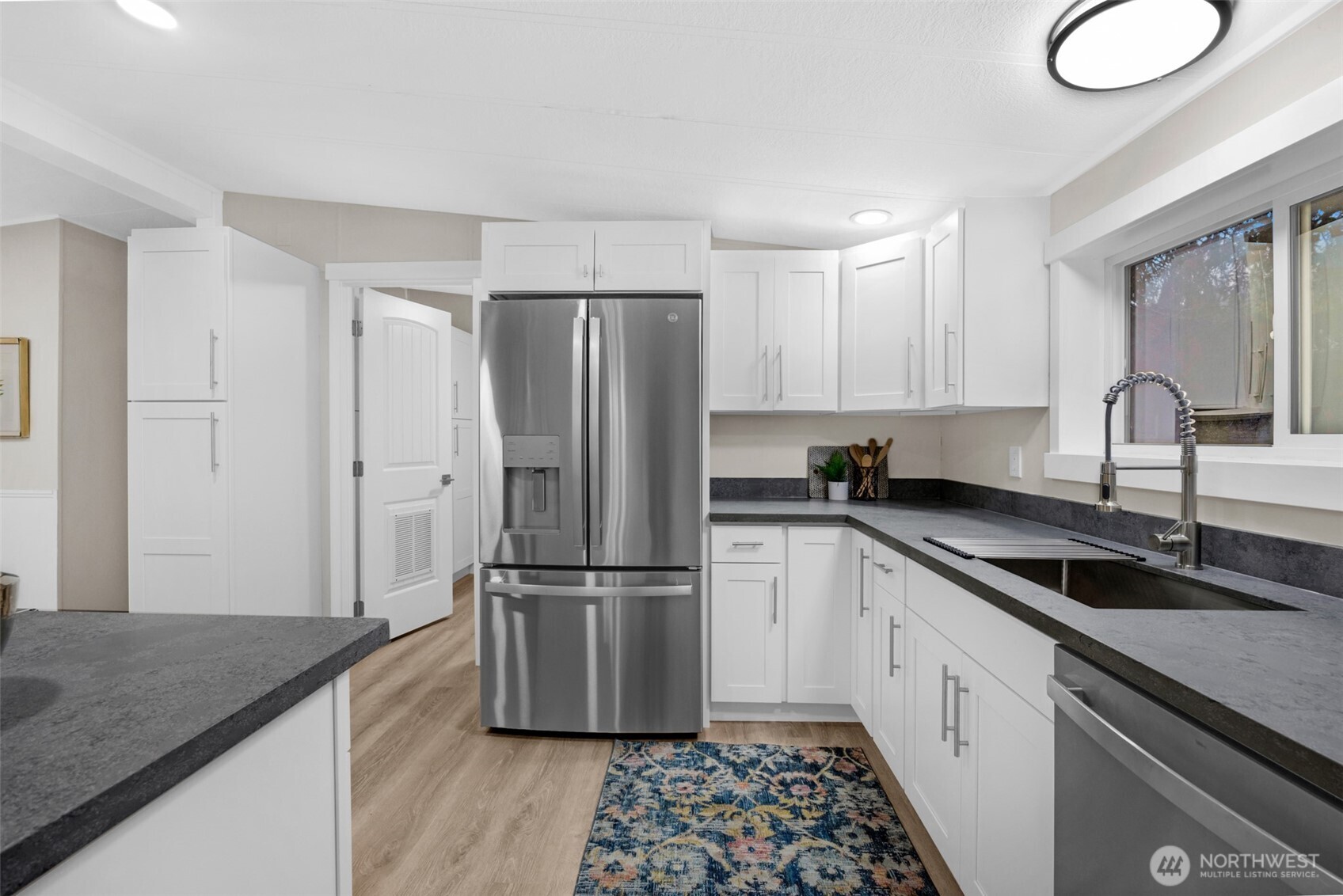 931 236th Place Southwest Bothell, WA 98021 - Photo 3 of 24