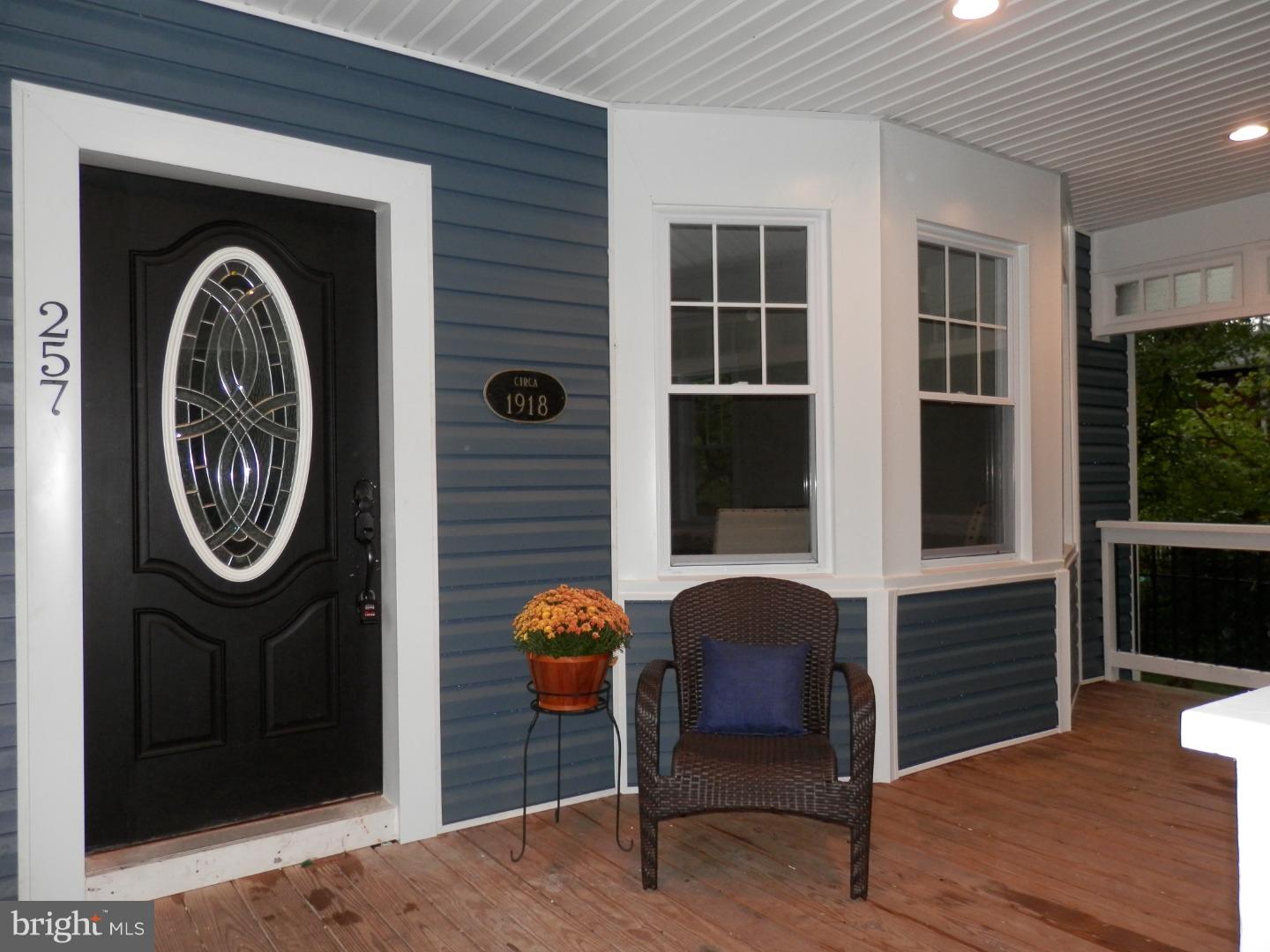 257 Rutland Avenue Mount Holly, NJ 08060 - Photo 2 of 25 Porch