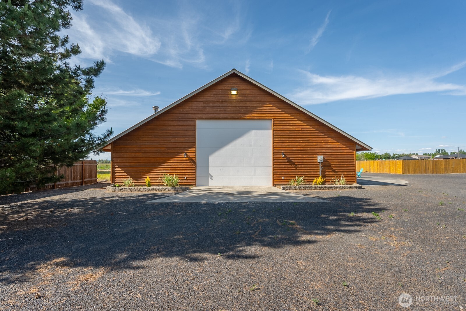 710 South McKinney Road Othello, WA 99344 - Photo 33 of 39