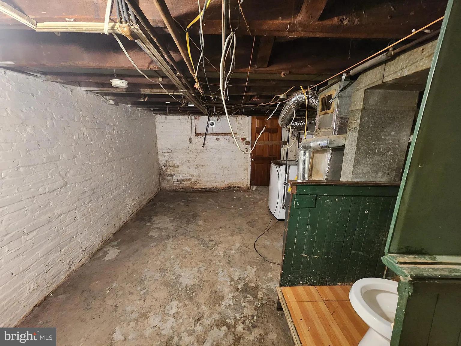 809 North Curley Street Baltimore, MD 21205 - Photo 11 of 11