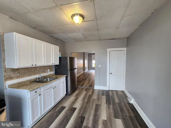 $1,450 | 809 North Curley Street, Baltimore, MD 21205