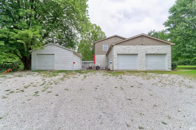 $388,900 | 13800 Browning Road, Evansville, IN 47725
