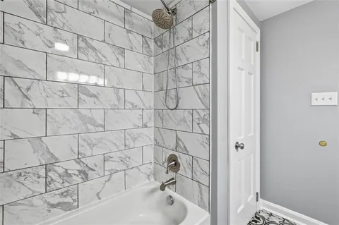 $456,000 | 331 Atlanta Drive, Pittsburgh, PA 15228