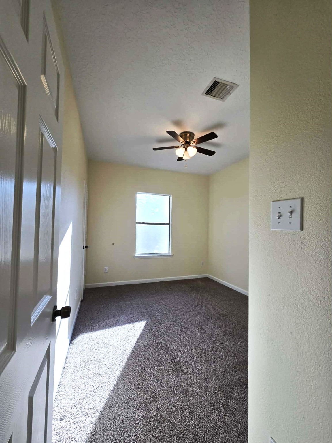 6641 Midfield Drive Houston, TX 77092 - Photo 20 of 21 a view of a livingroom with a chandelier
