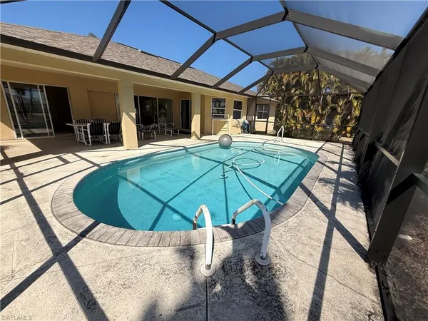 $2,250 | 3737 Southwest 12th Place, Cape Coral, FL 33914