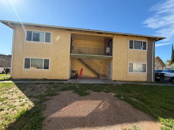 $899,999 | 4536 Ashcroft Avenue, Sacramento, CA 95841