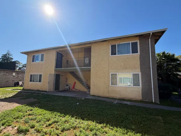 $899,999 | 4536 Ashcroft Avenue, Sacramento, CA 95841